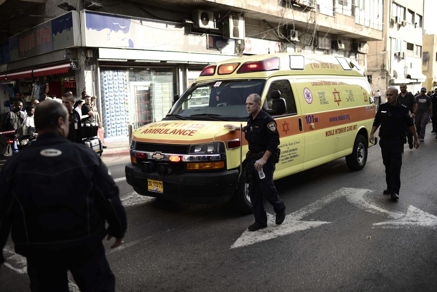 ת"א: גופת אישה כבת 30 נמצאה מגולגלת בשמיכה