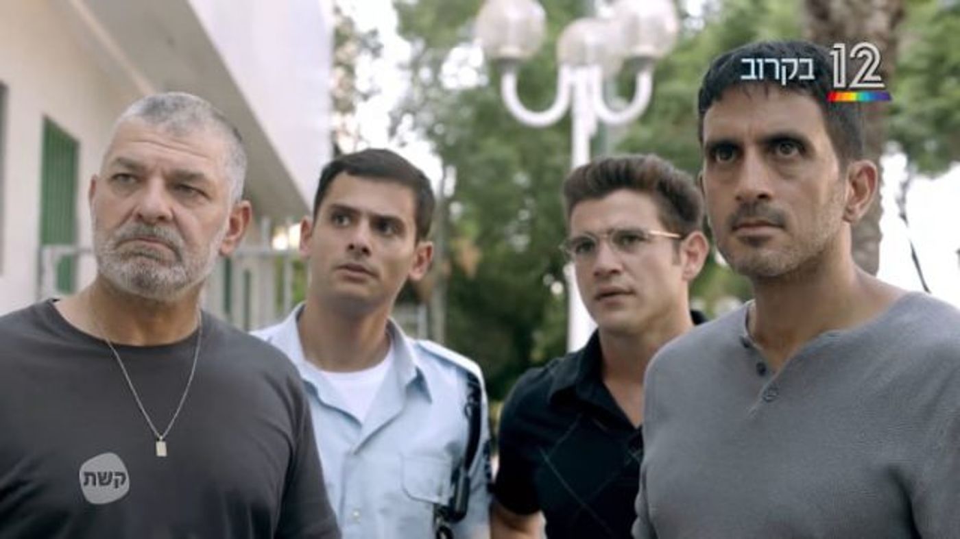 ביקורת סדרות: השוטרים • מספקת את הסחורה לסגר