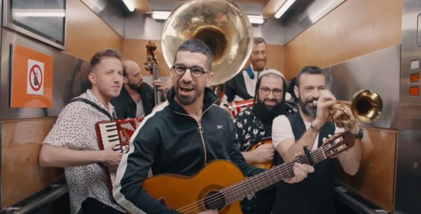 ענק: הלהיט של חנן בן ארי ב-17 סגנונות שונים. צפו