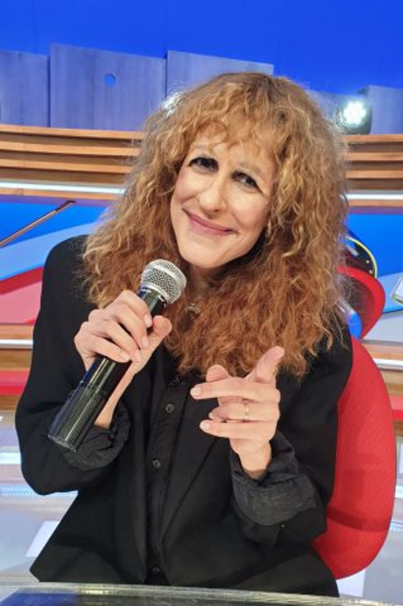 גם נורית גלרון מקבלת חיקוי ראשון