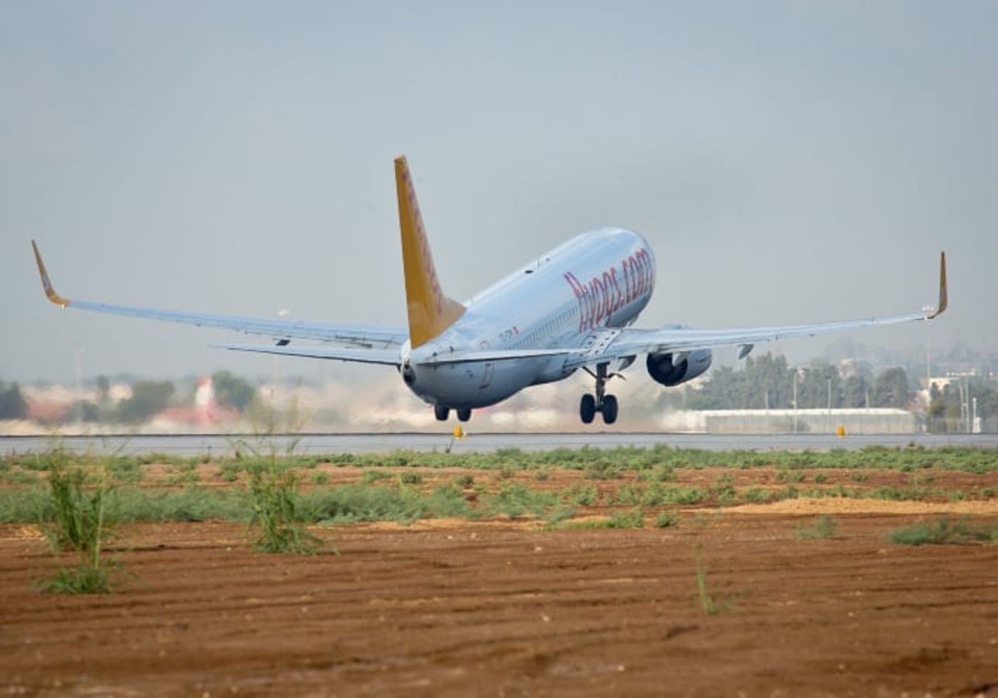 דיווח ברוסיה: אבד הקשר עם מטוס בו נסעו 28 אנשים