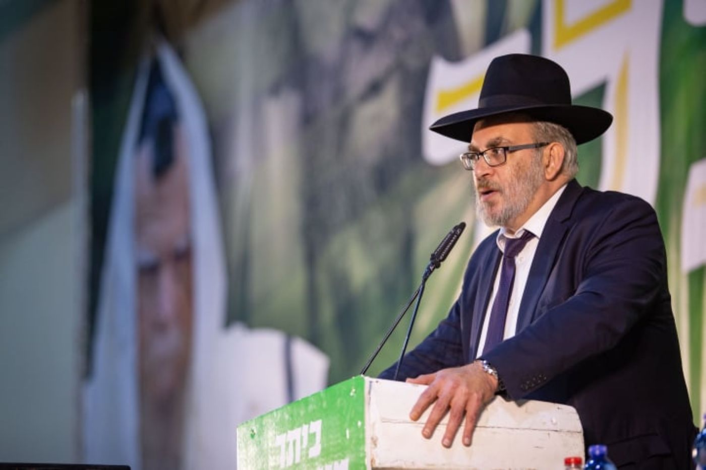 יעקב אשר: "מציע לליברמן ללכת לפסיכיאטר טוב"