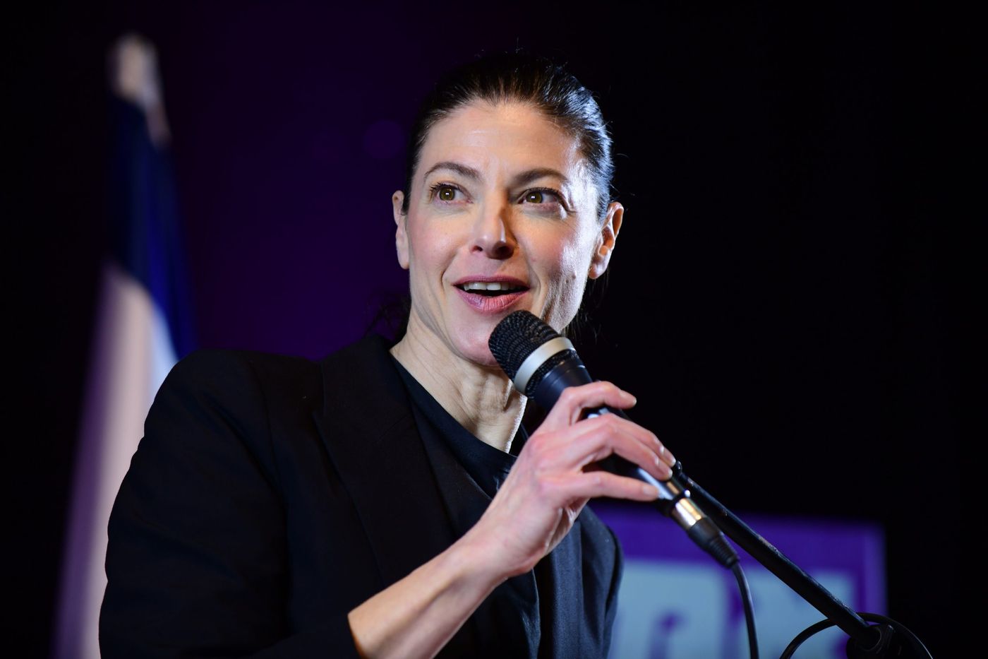 מיכאלי במסר לבין הזמנים: "מחכה לכן בשטייגן" |צפו