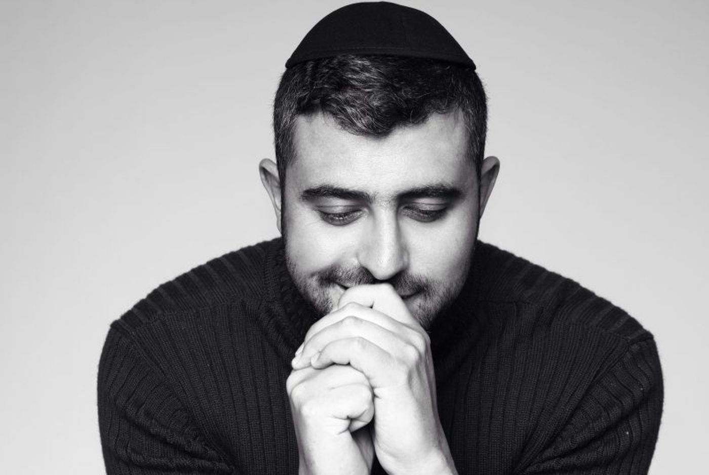 "פורחים לשובם": ישי ריבו בשיר חדש בצל המצב