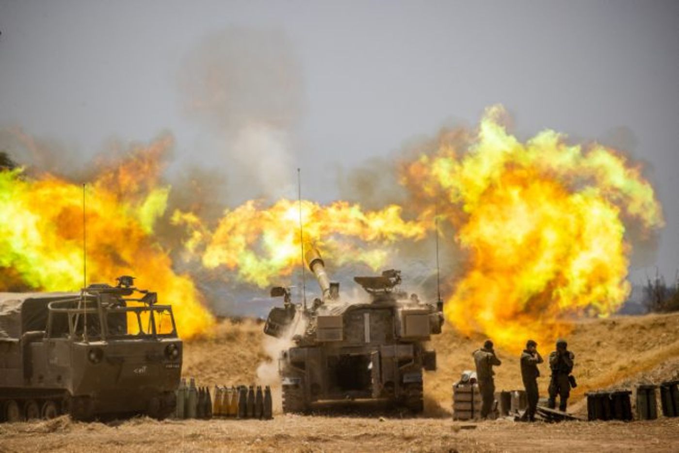 צה"ל תוקף ארטילרית בעזה בעקבות המשך שיגור הרקטות לישראל