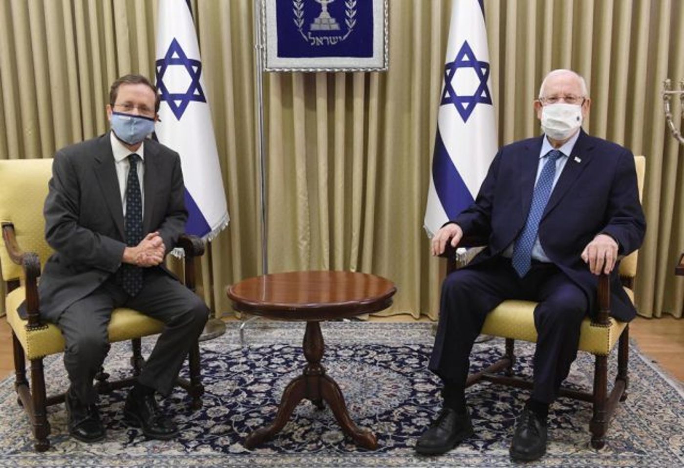 פגישה ראשונה של נשיא המדינה הנכנס והיוצא