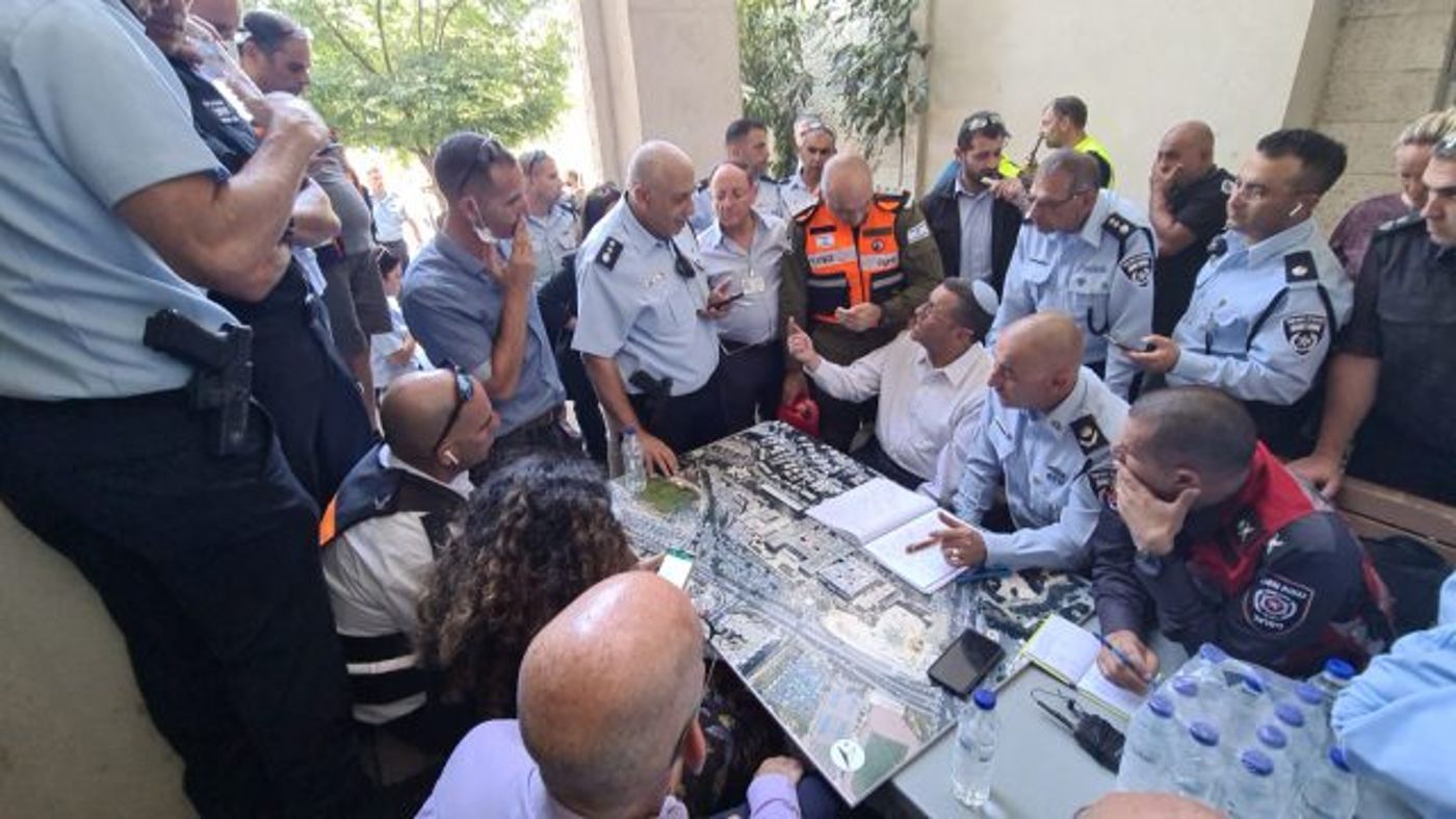 הערכת מצב בפתח בית החולים