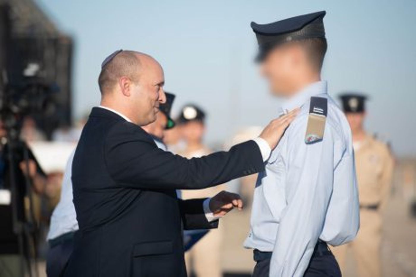 "עמדו במבחן": כנפי הטיסה הוענקו לבוגרי קורס טיס