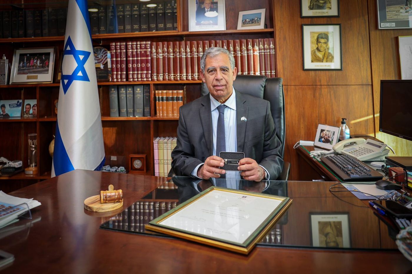 ההפתעה הדיגיטלית המרגשת של הכנסת לנשיא