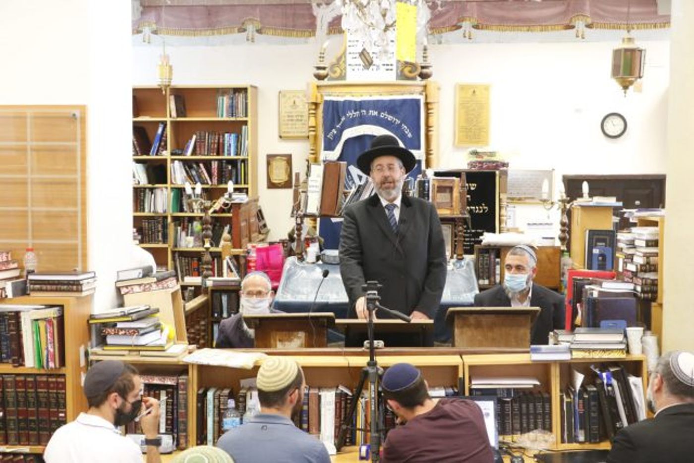 אחרי מינוי הרב אבינר לנשיא: הרב הראשי הגיע לביקור בישיבה