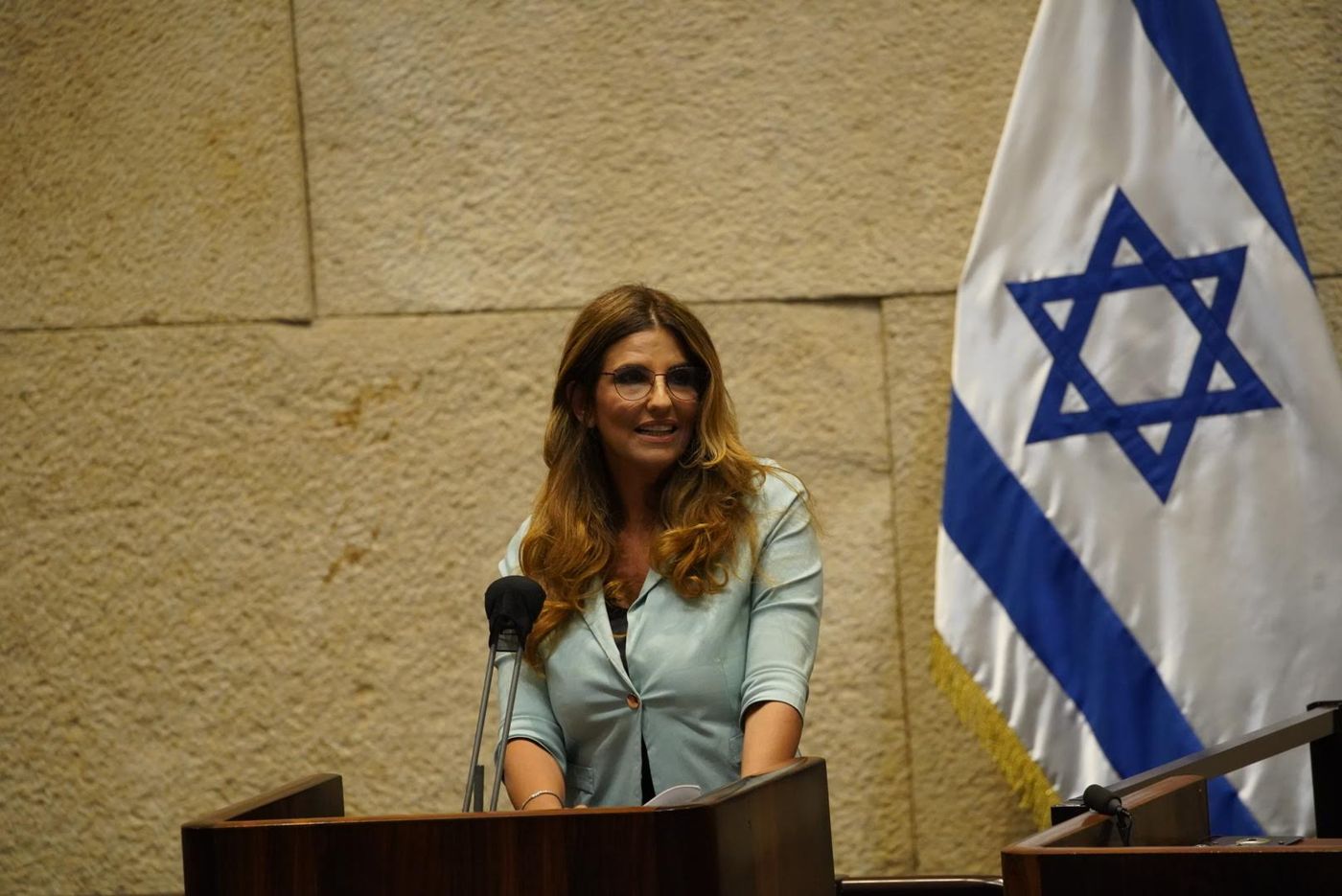 "הייתי חלק ממה שמכונה העולם הזוהר של דוגמנות"