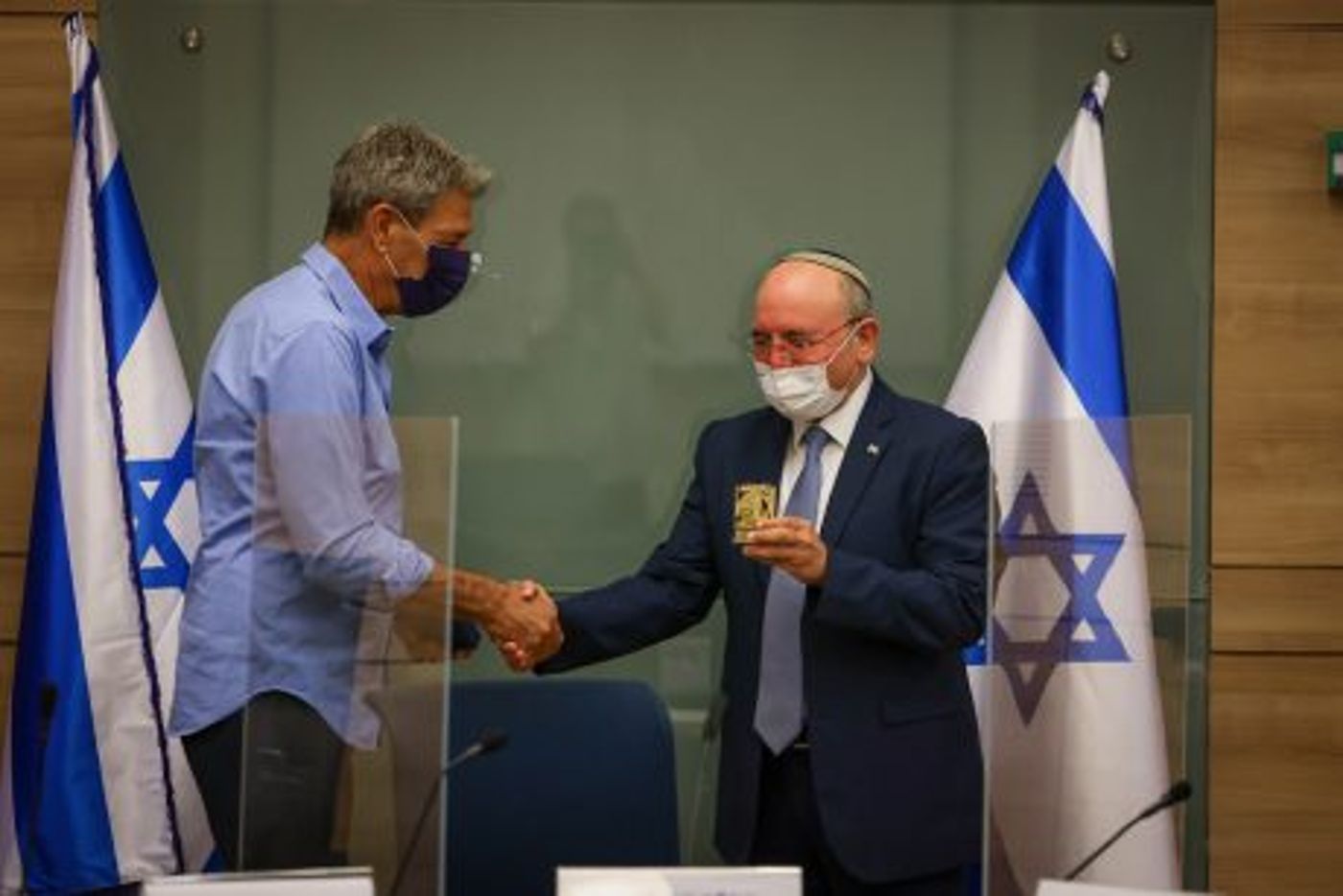 בן שבת: בלימת איראן צריכה להישאר בעדיפות עליונה