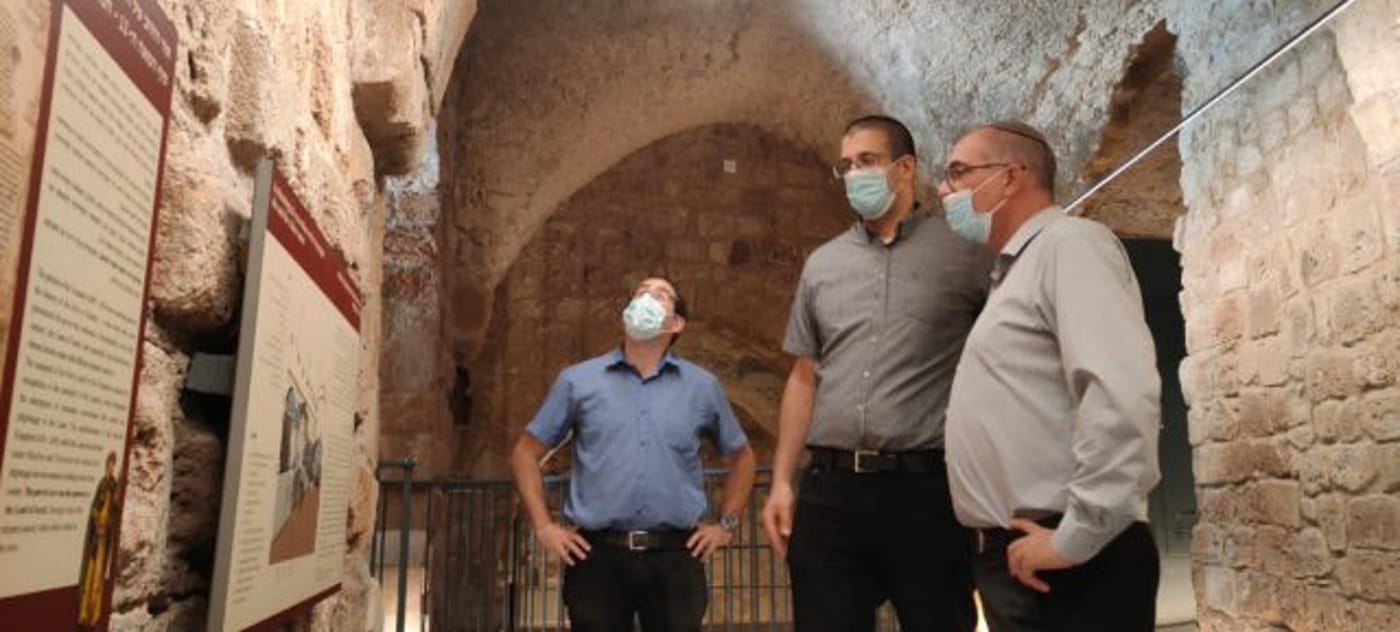רבנים נגד הממשלה? אורבך נפגש עם ראש ישיבת עכו