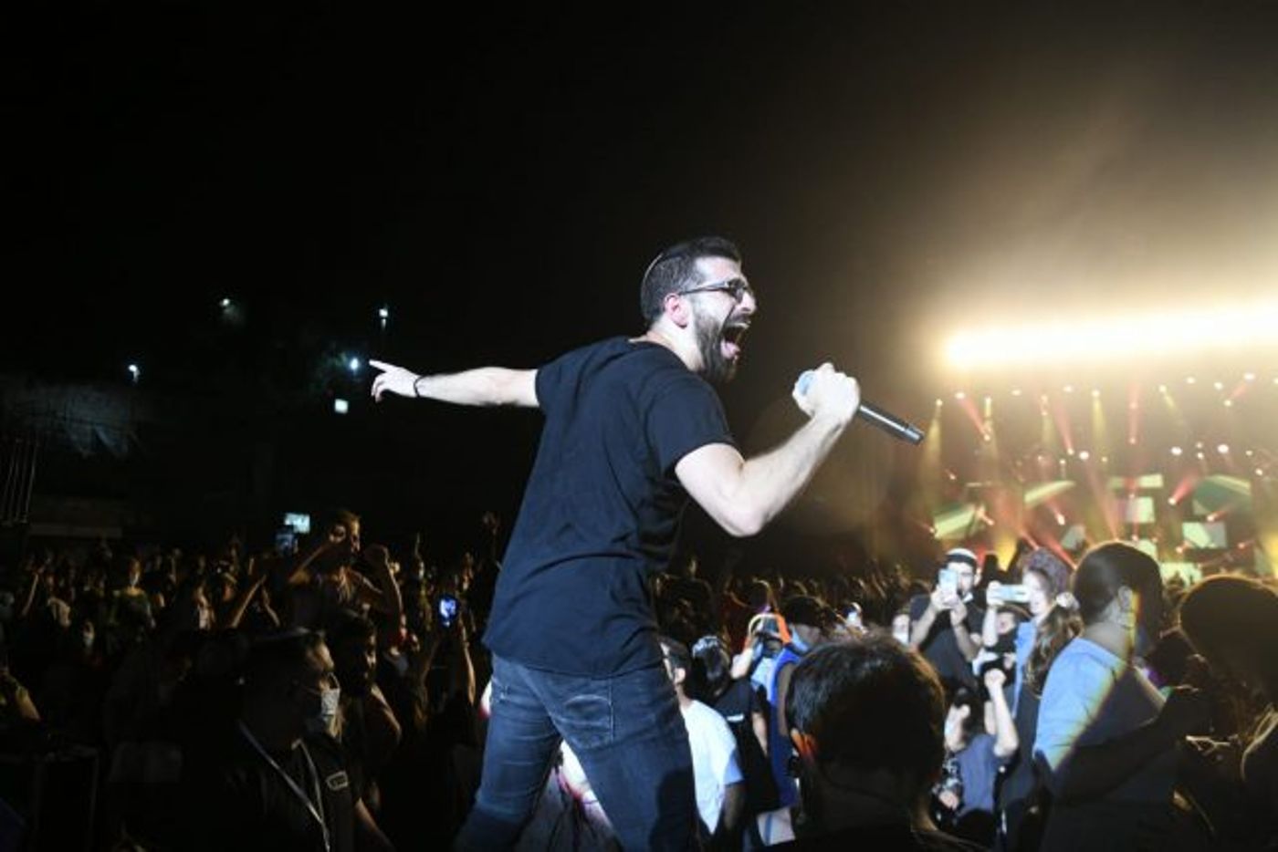 צפו: חנן בן ארי ותושבי בנימין הרעידו את בריכת הסולטן