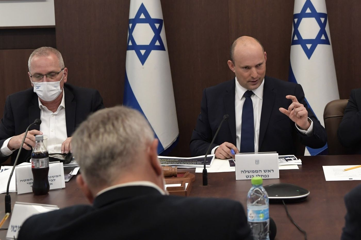בנט: התחלנו לבלום את הנגיף, אסור להרפות