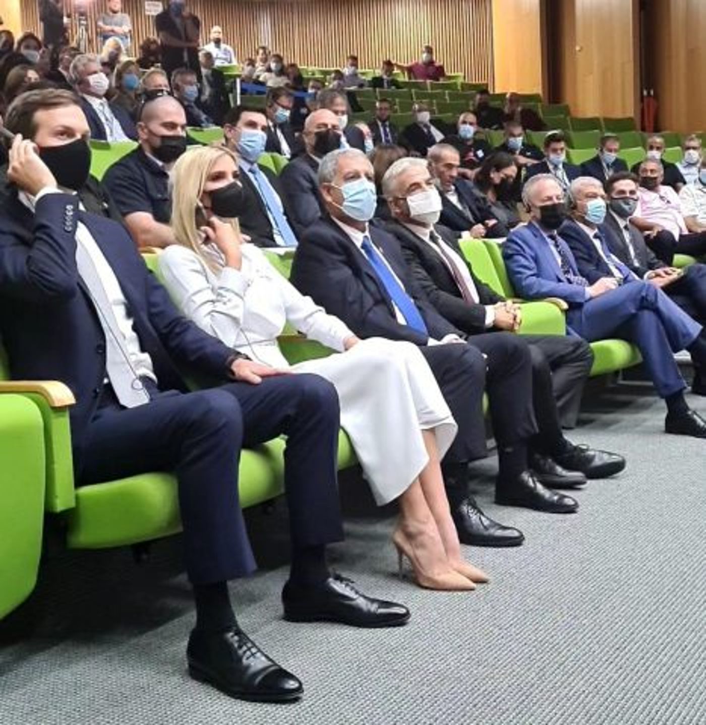 לפיד קורא לפלסטינים: "פנינו לשלום"