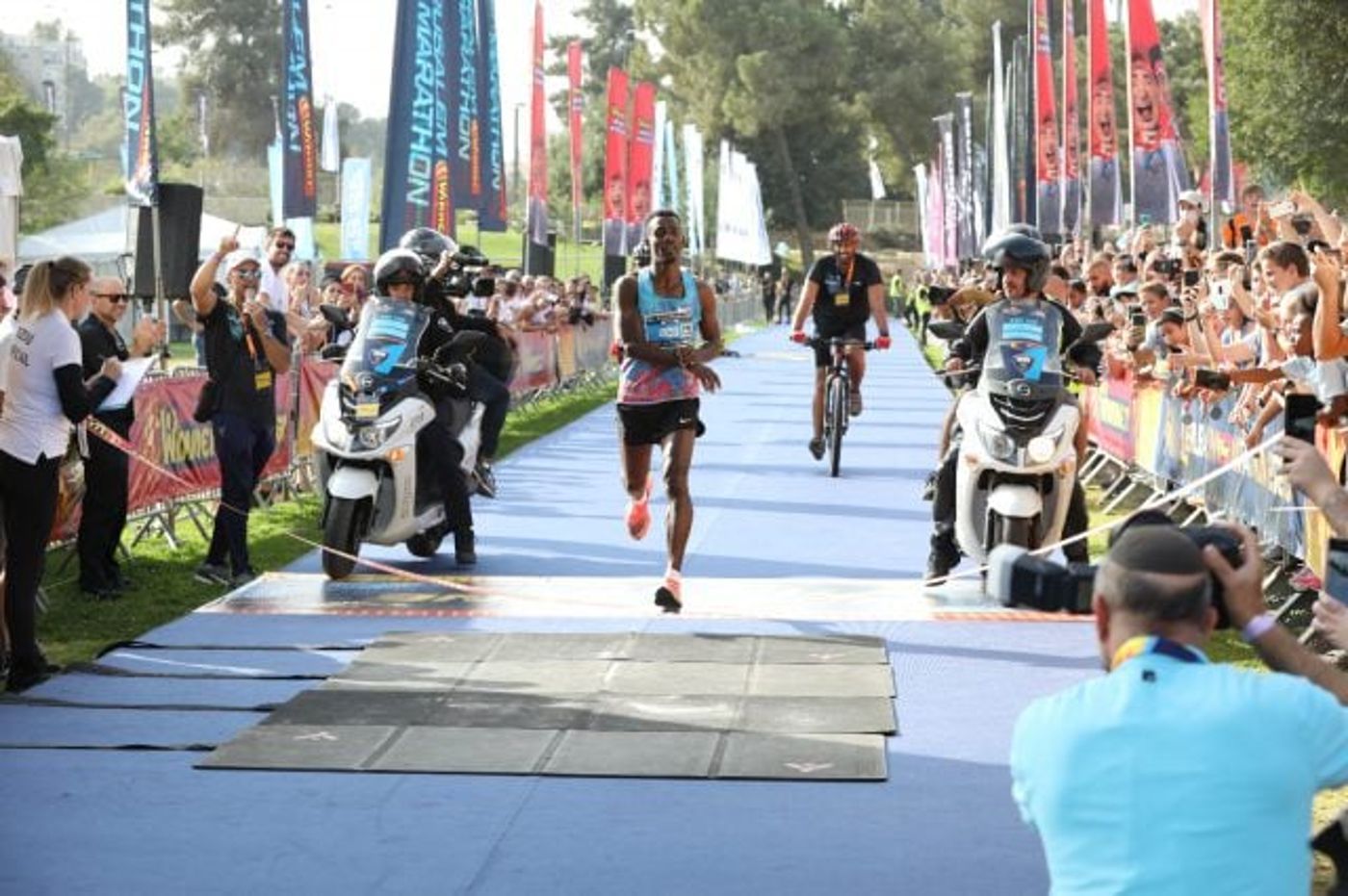 גטהון בקו הגמר (קרדיט: אלטרנטיבה 1)