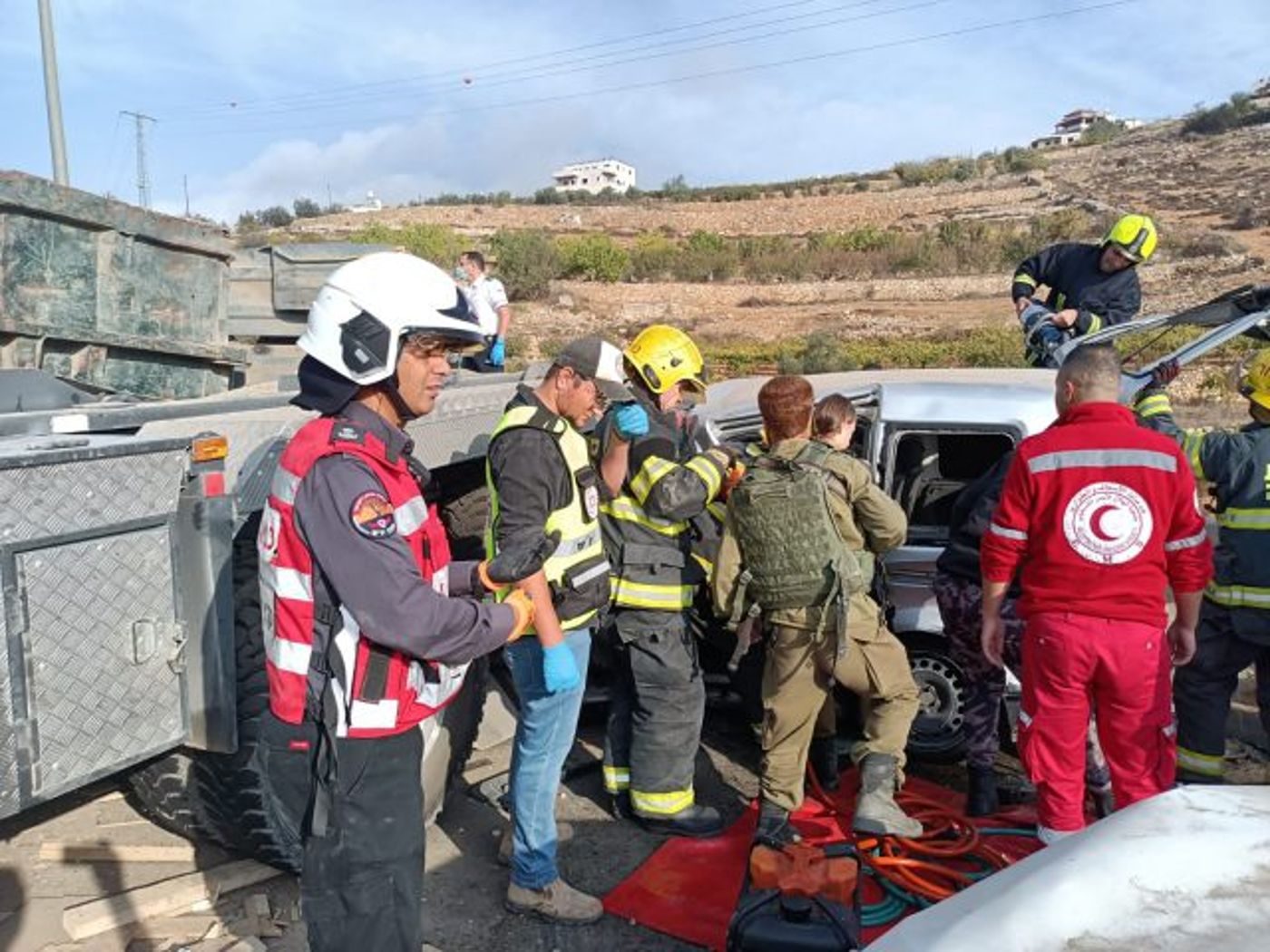 תאונה קשה מאוד בגוש עציון; לכודים במקום