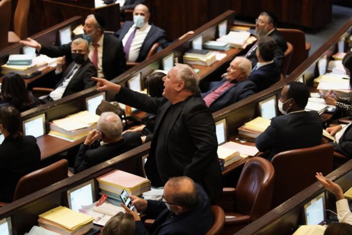 "לילה לבן": חי מדיוני התקציב במליאת הכנסת