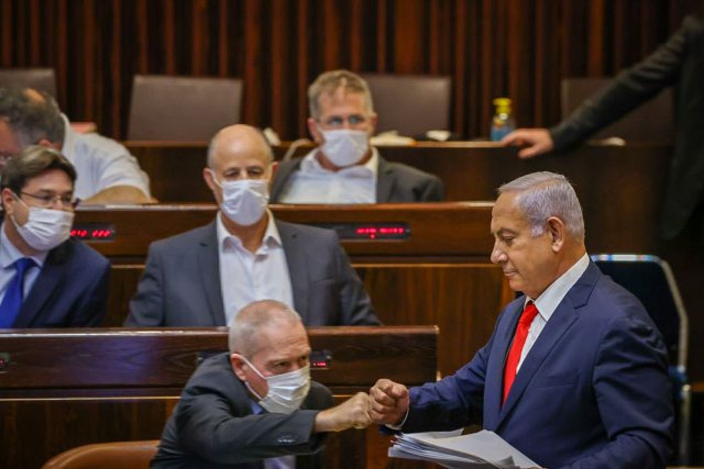 "לילה לבן": חי מדיוני התקציב במליאת הכנסת