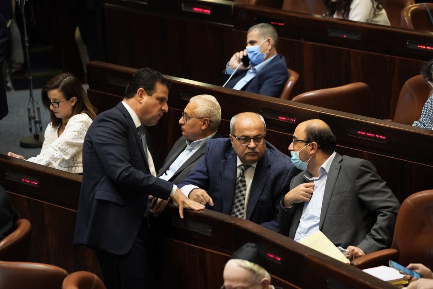 חברי הרשימה משותפת ליד ח"כ זועבי ,ארכיון