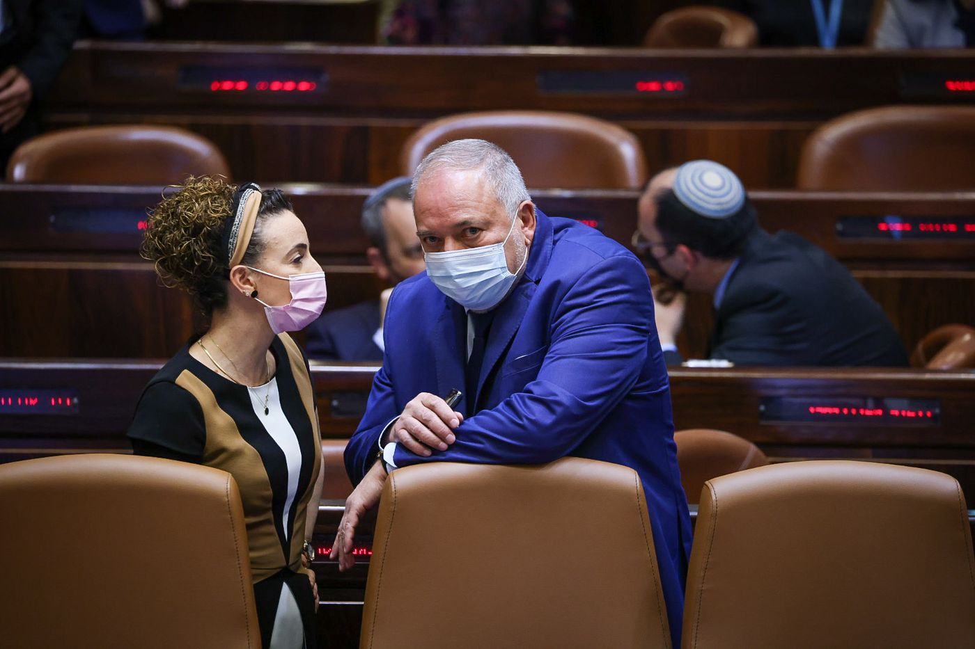 העימות נמשך: "מתפתח משבר קואליציוני חריף"