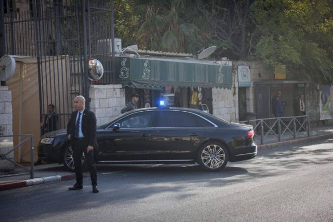משפט נתניהו: עדותו של ניר חפץ תידחה
