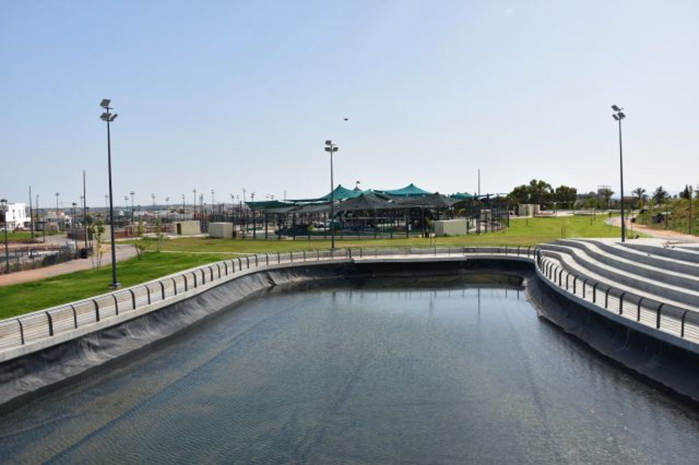 אגם שכונת המוזיקה. קרדיט: גולן סבג