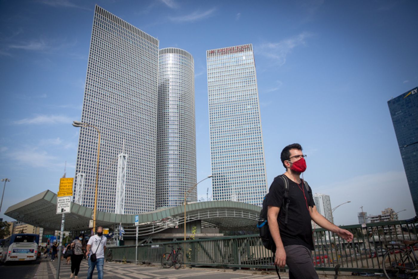 כבוד מפוקפק: תל אביב היא העיר היקרה בעולם