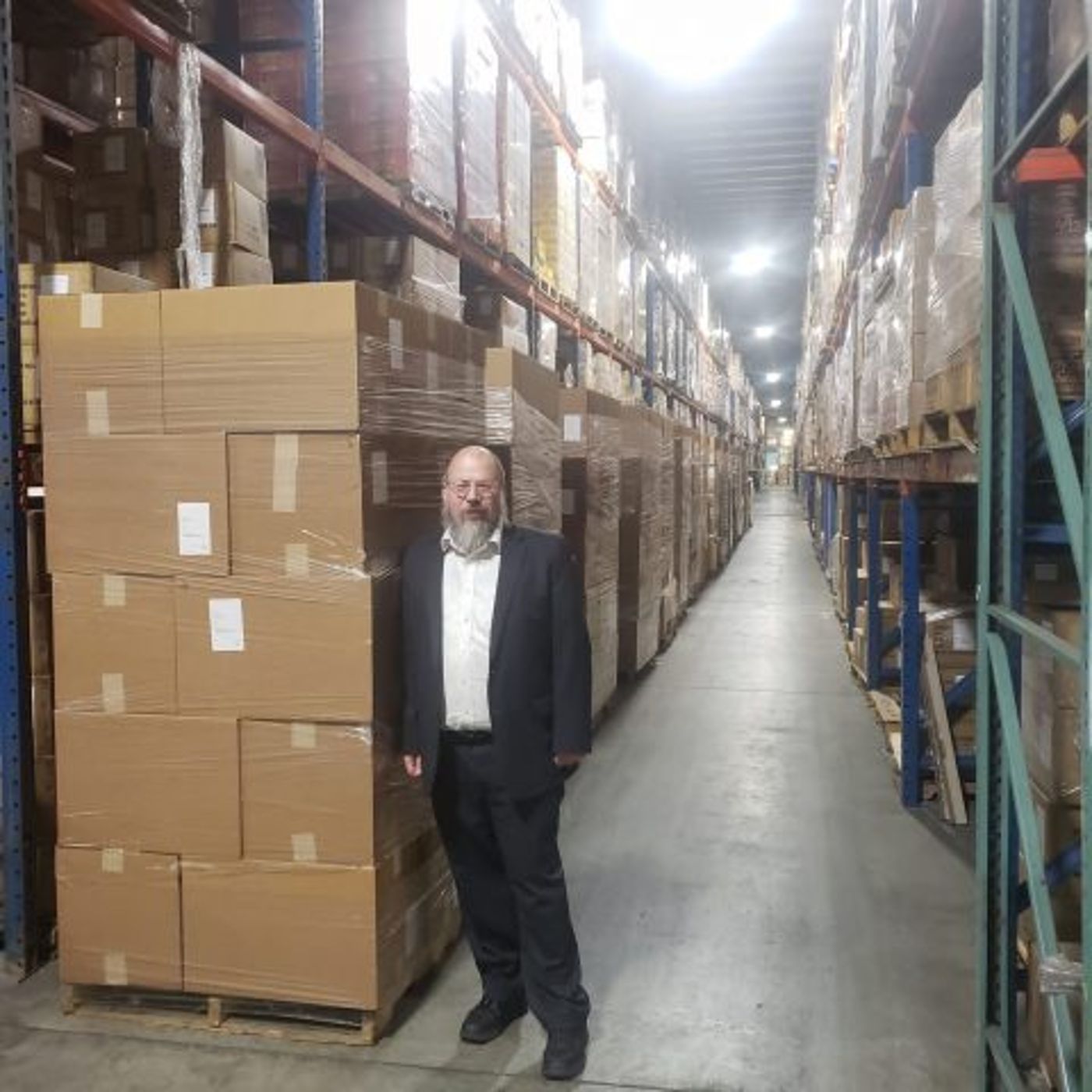 בעלות של חצי מיליון דולרים. חלק מהציוד הרב שנשלח למולדובה
