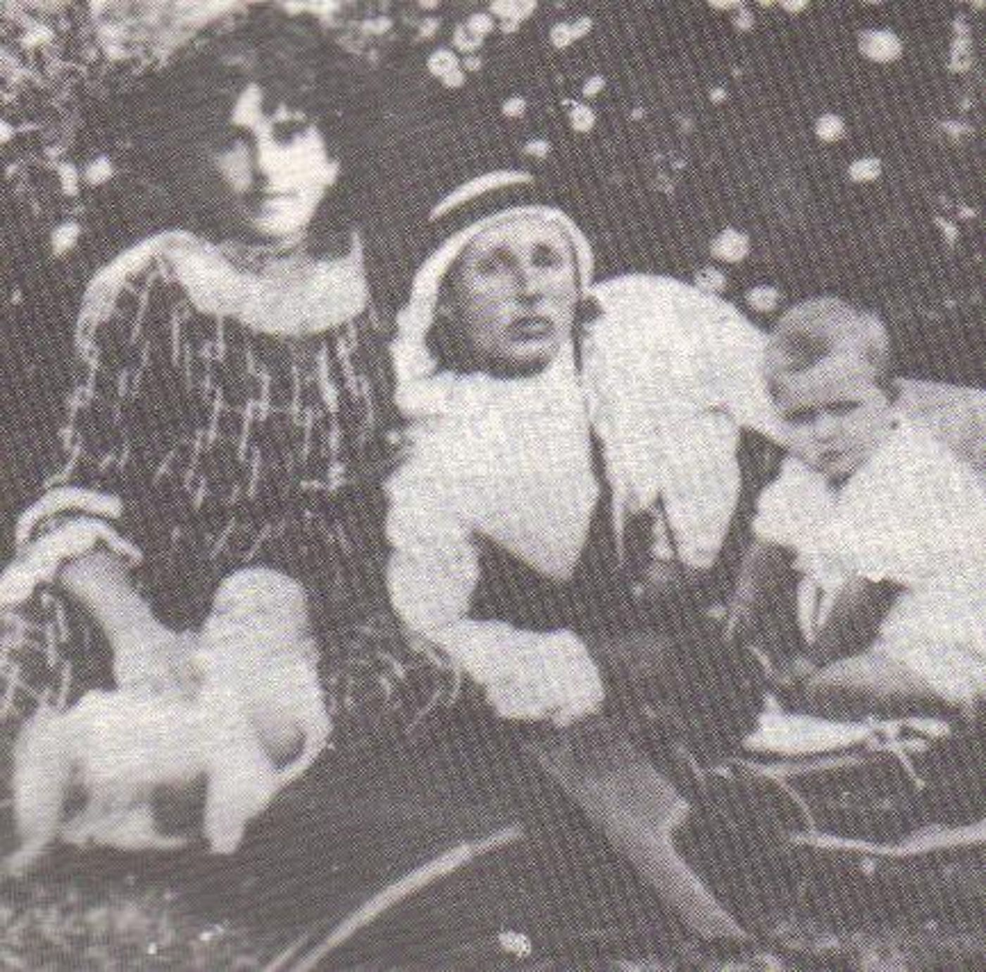 יוסף לישנסקי עם משפחתו בימי 'המגן'