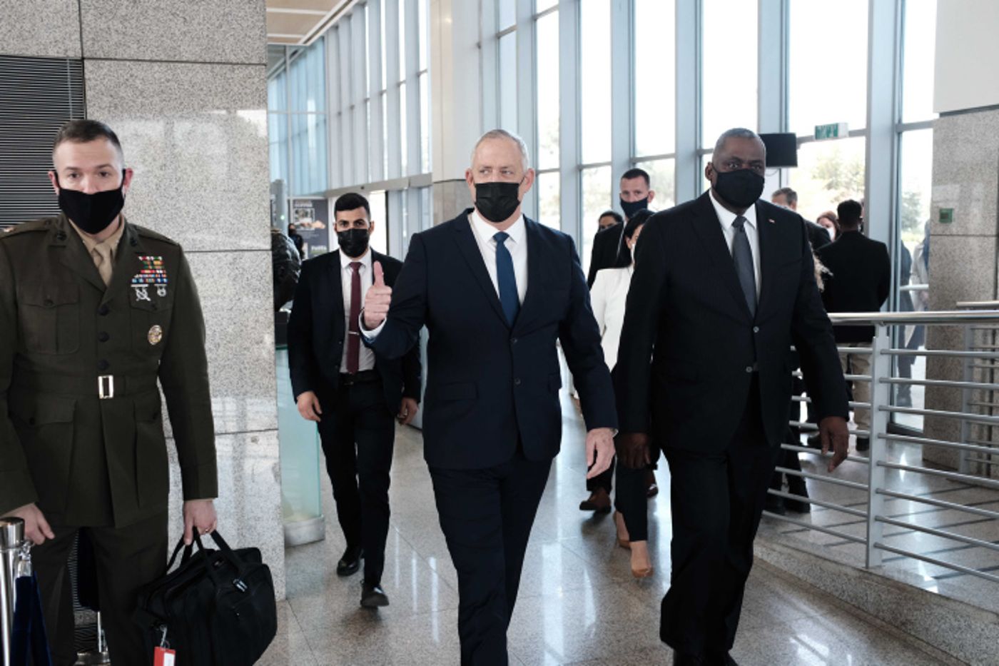 גנץ צפוי לדון בארה"ב על אפשרות של תקיפה באיראן
