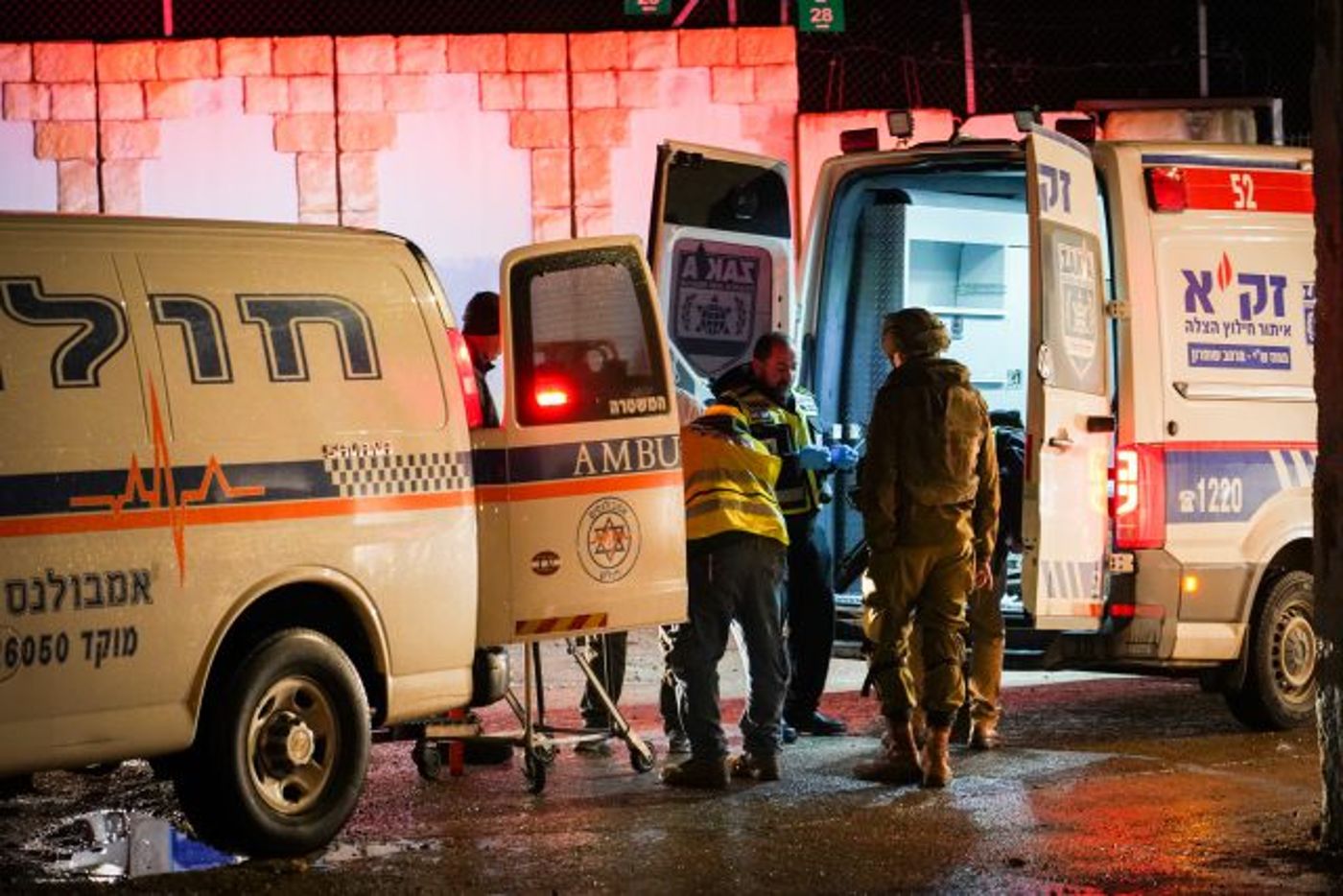 שלושה מחבלים חמושים חוסלו לאור יום בשכם