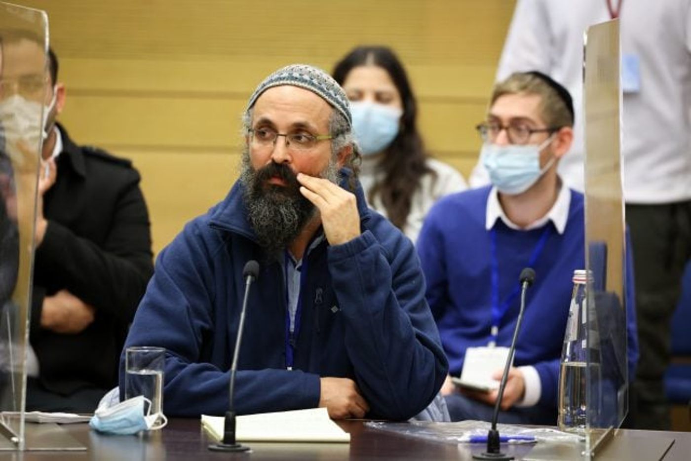 אברהם סנדק