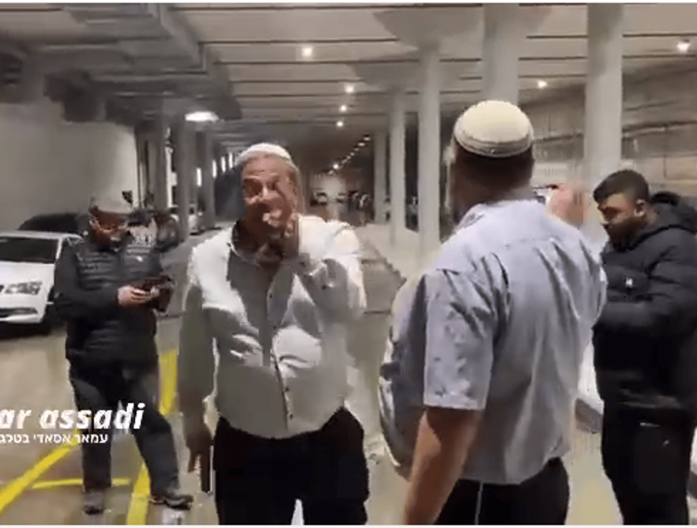 בן גביר התעמת עם מאבטח ושלף אקדח. צפו