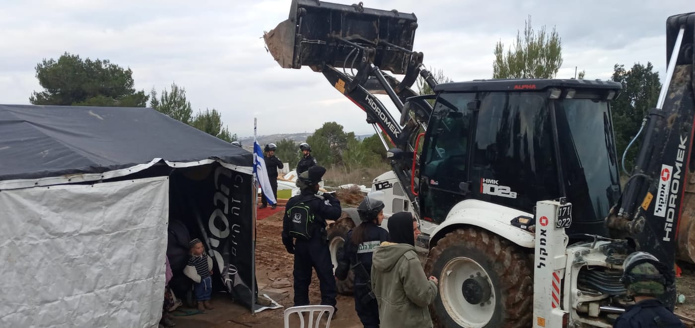 פינוי בחומש: המשטרה באלימות גם נגד ילדים