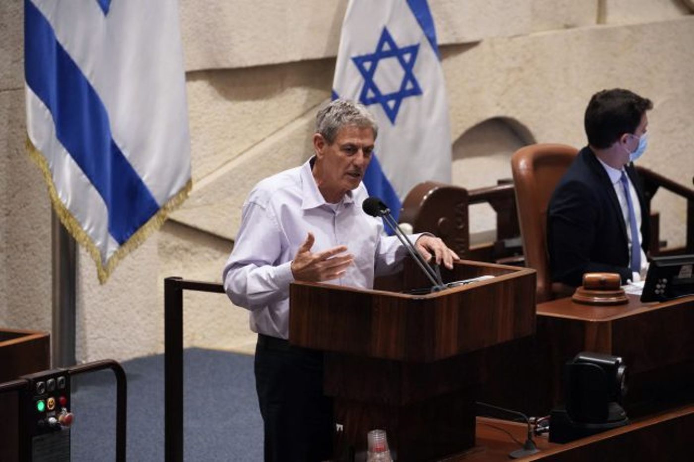 רם בן ברק.