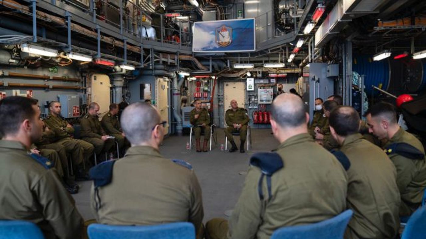 הרמטכ"ל בבסיס חיל הים בחיפה (דובר צה"ל)