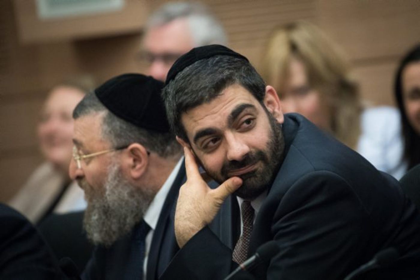 עוד שני ח"כים נדבקו: כמה חולי קורונה יש בכנסת?