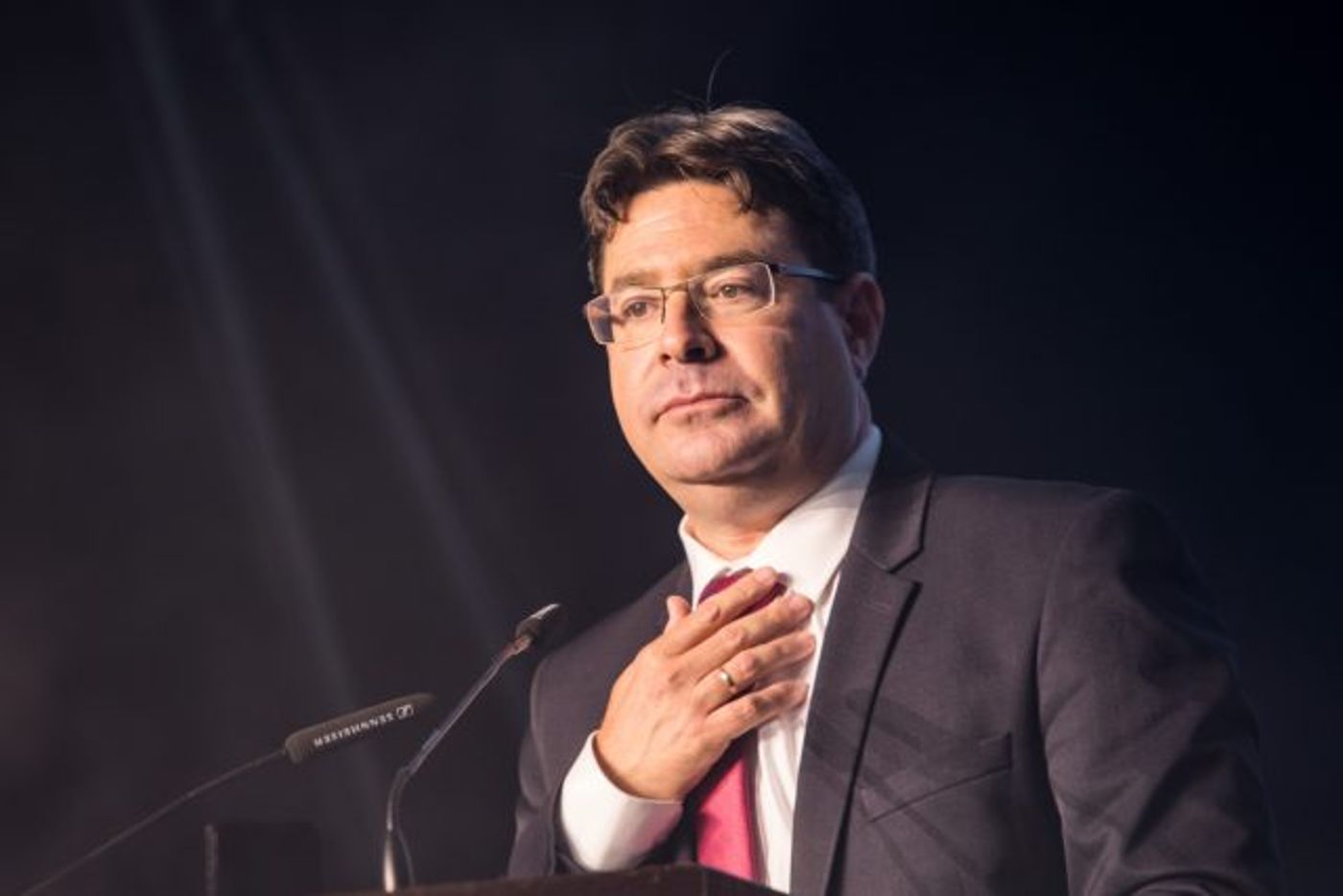 אקוניס