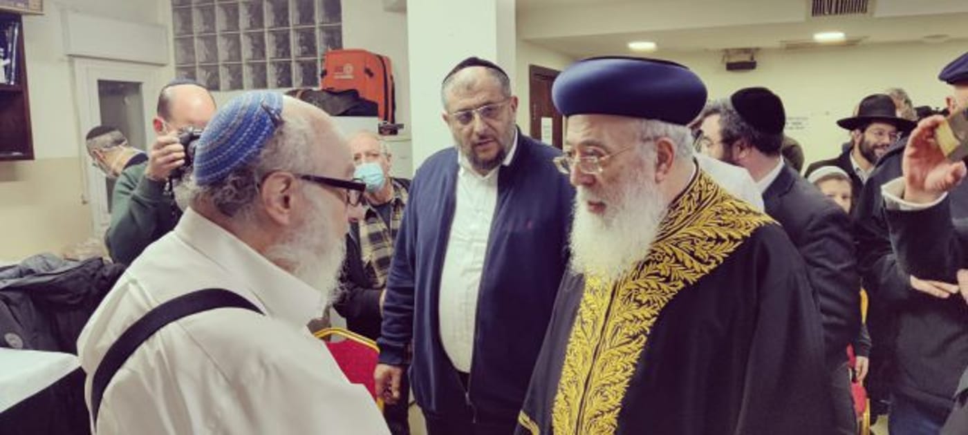 הרבנים הגיעו לנחם את פולארד: "דבר שלא רואים"