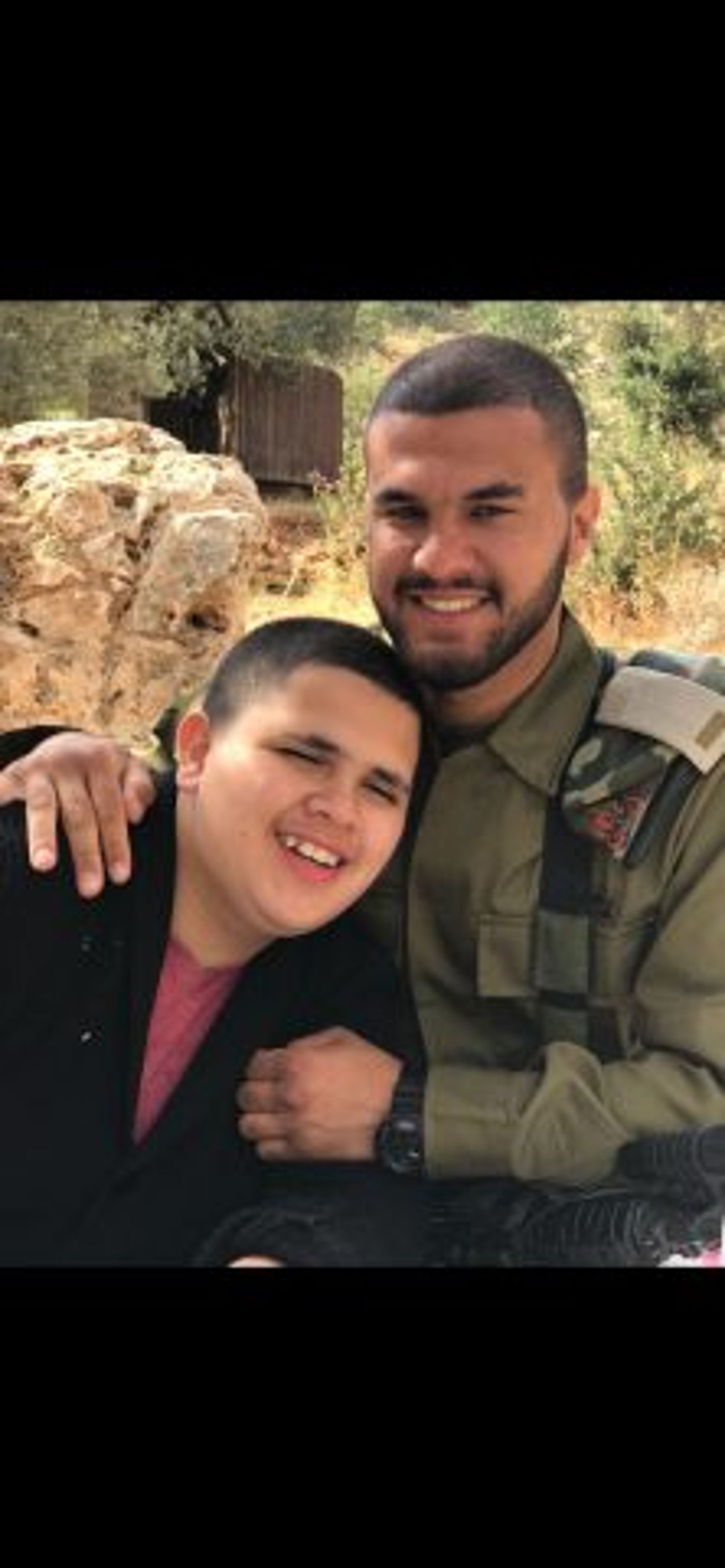 יובל עם אחיו (האלבום המשפחתי)