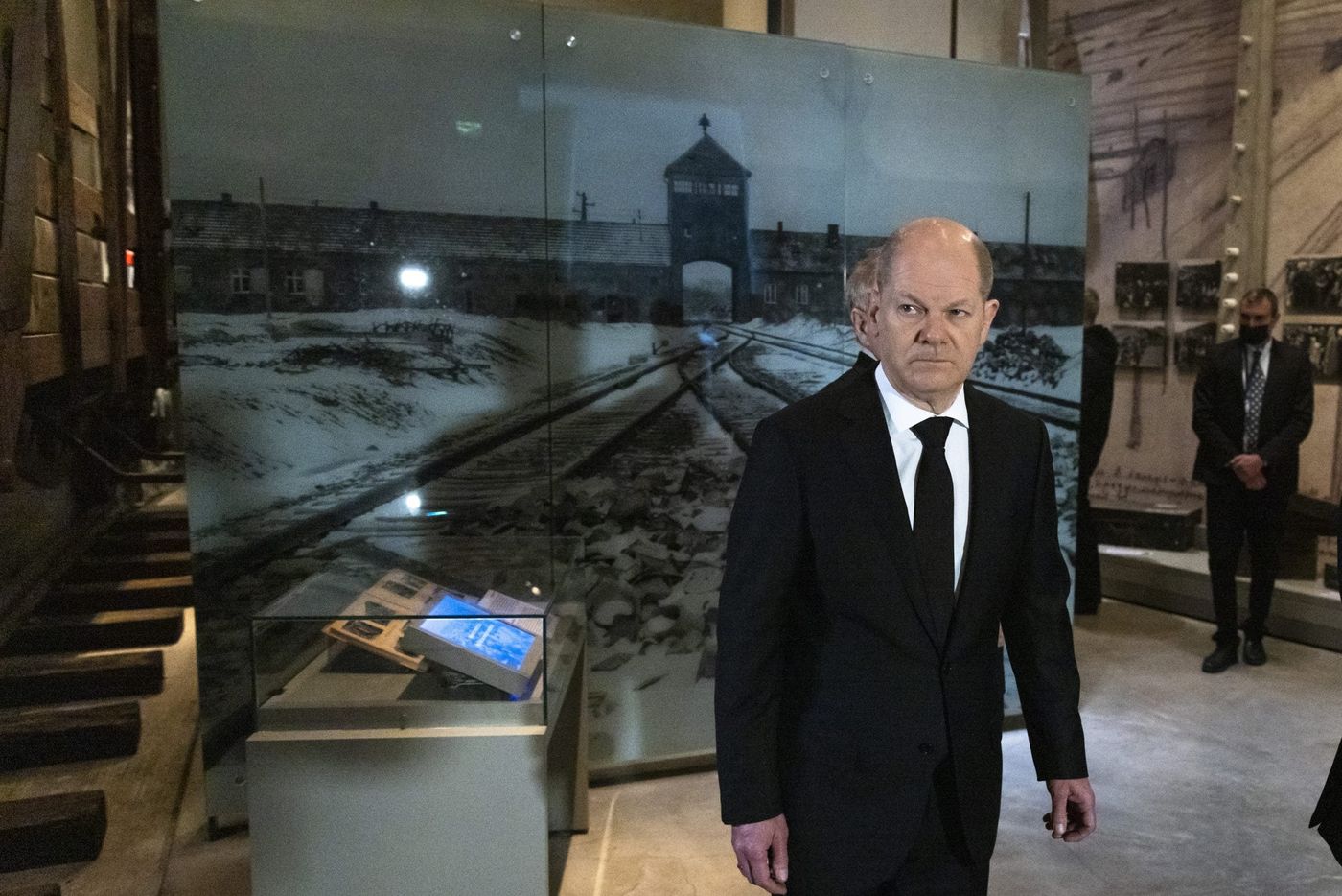 גרמניה קבעה: הקנצלר שולץ הודח – בחירות בפברואר