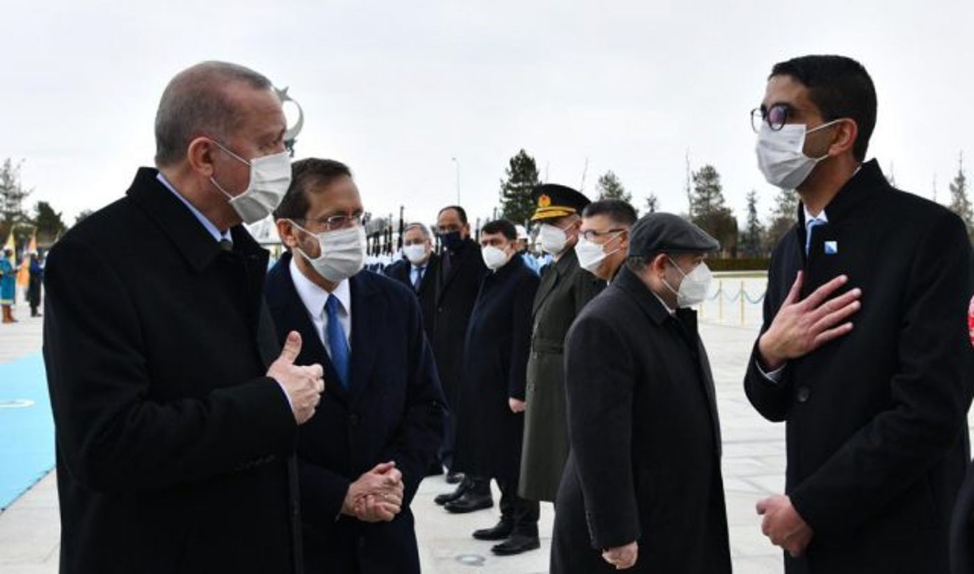 "התקווה" באנקרה: הרצוג התקבל בארמונו של ארדואן