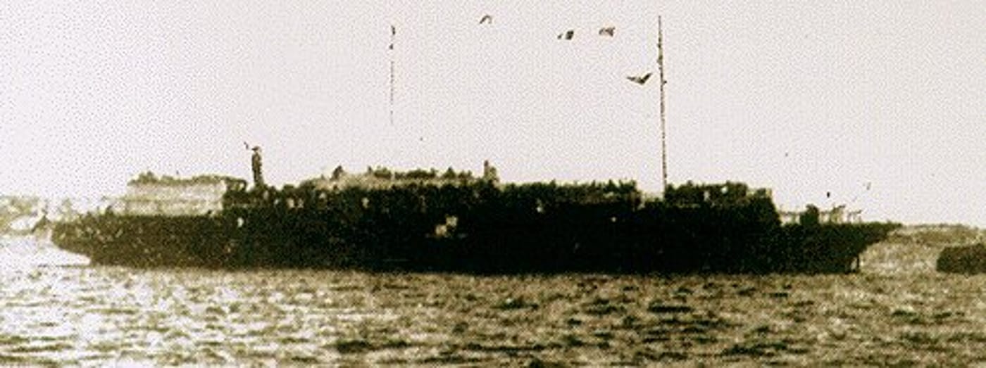 תצלום המזוהה עם האנייה סטרומה