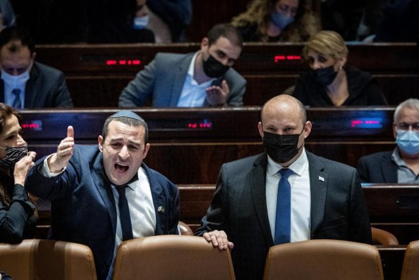 בנט וכלפון במליאה