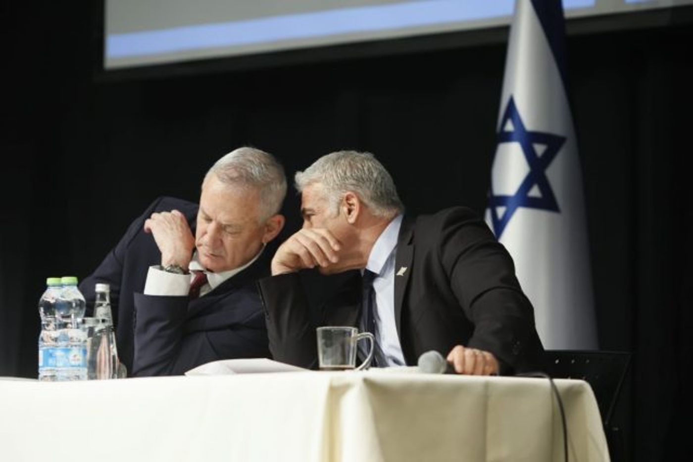 לפיד וגנץ