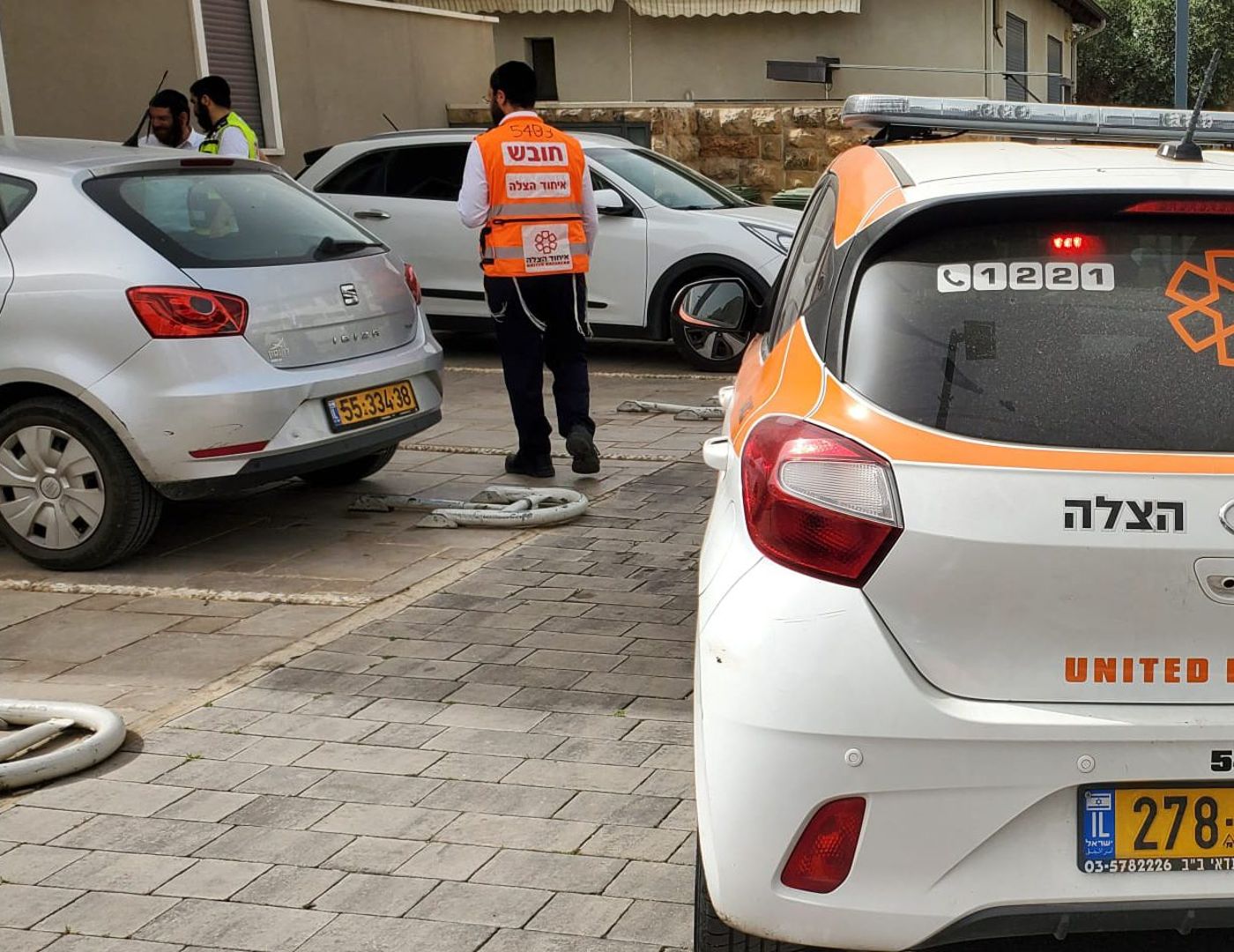 בעיצומו של גל החום: פעוט נשכח ברכב בגבעת שמואל