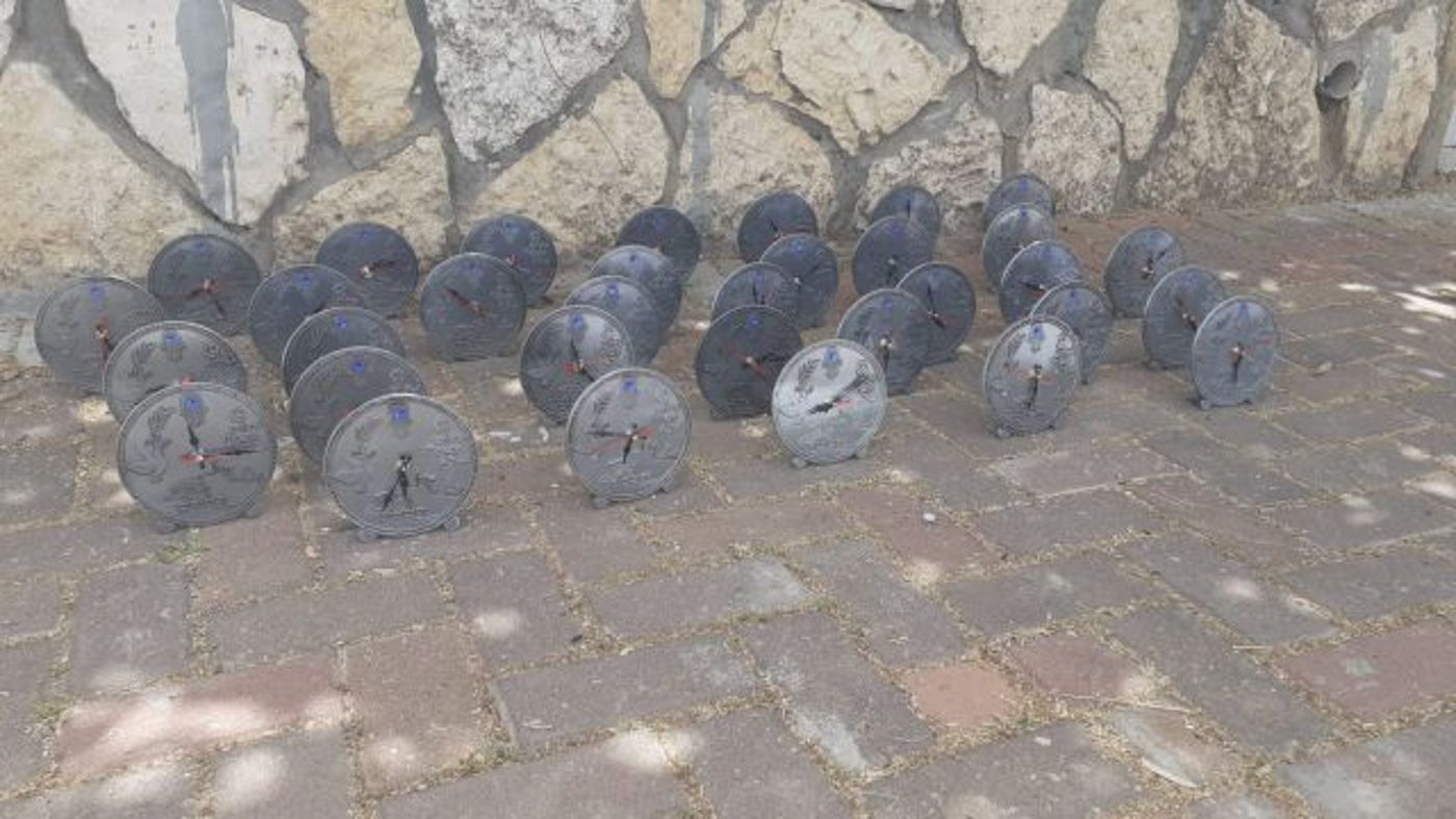 מחאה נרחבת: משפחות שכולות החזירו לגנץ את השי