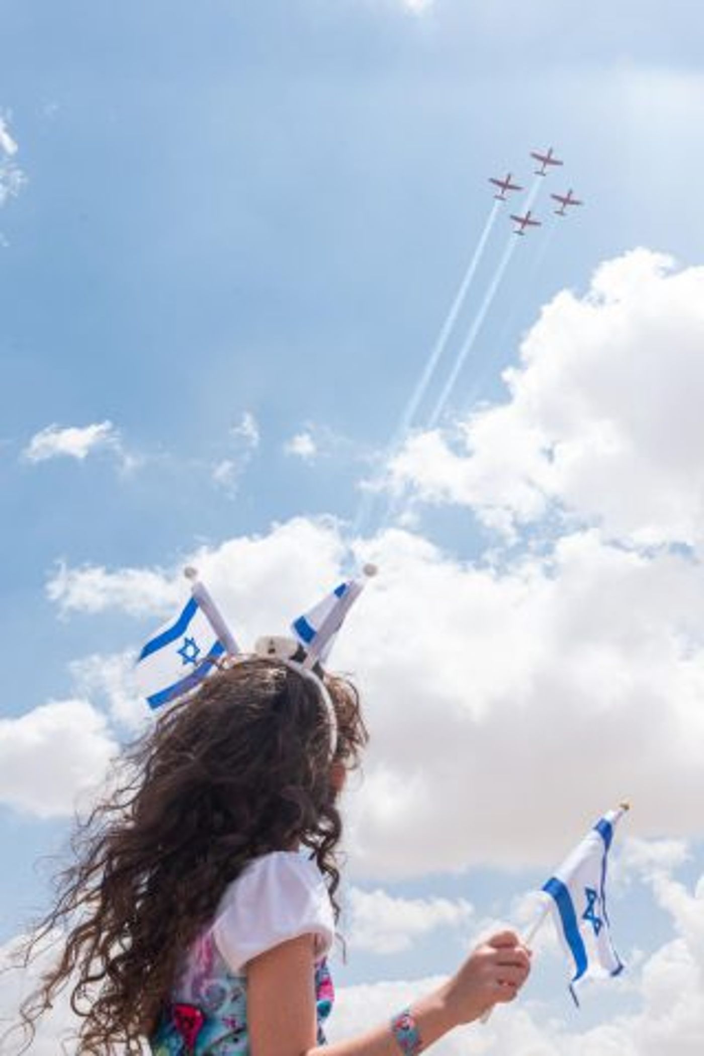 בים, באוויר וביבשה: צפו בצה"ל חוגג עצמאות 74